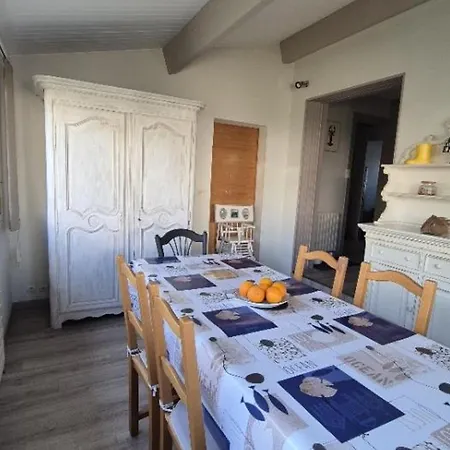 Maison De Plain-pied, Animaux Ok - 6 Pers. - Fr-1-879-23 Дом отдыха *